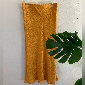 Yellow Cheetah print Midi Slip Skirt - Banana Republic